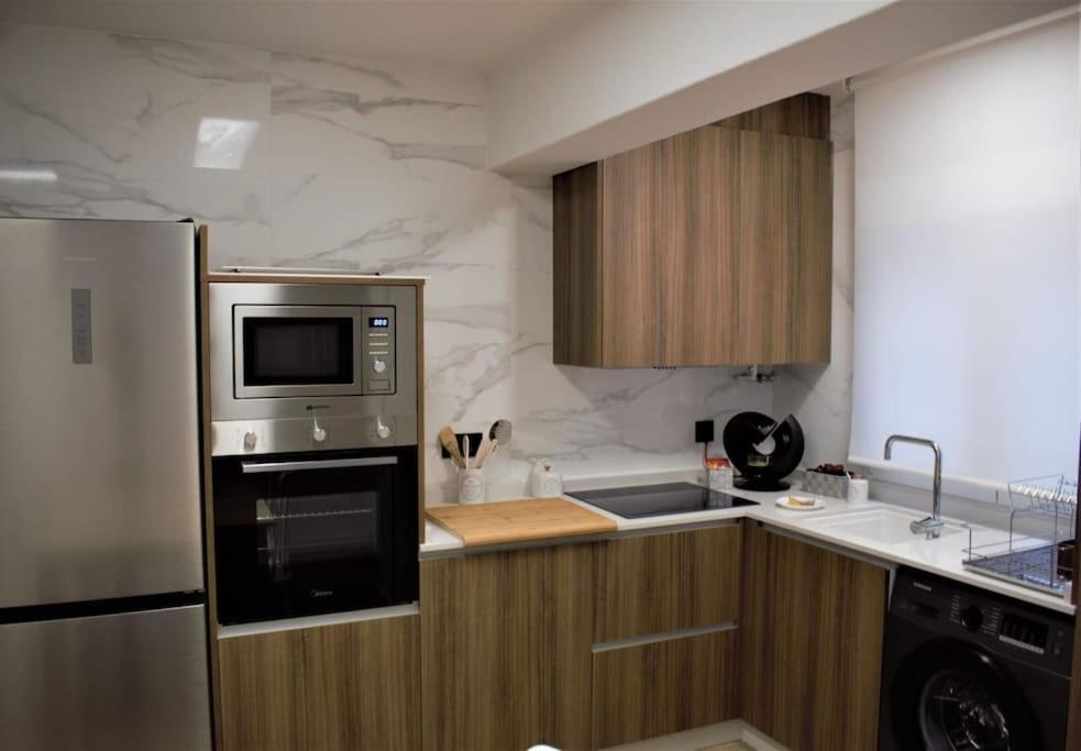 Vivienda Alameda De Santiago Apartment ซานติอาโก เด กอมโปสเตลา ภายนอก รูปภาพ