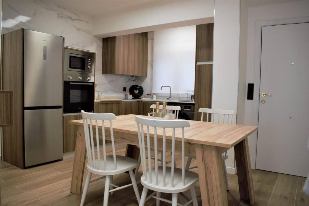 Vivienda Alameda De Santiago Apartment ซานติอาโก เด กอมโปสเตลา ภายนอก รูปภาพ