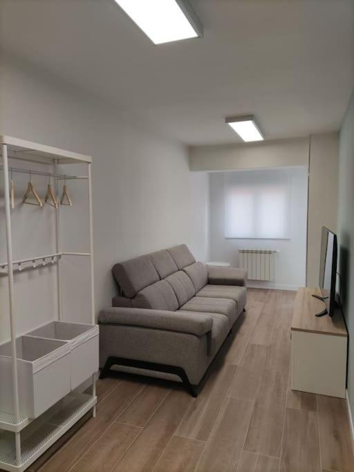 Vivienda Alameda De Santiago Apartment ซานติอาโก เด กอมโปสเตลา ภายนอก รูปภาพ